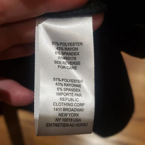 Nwt Elie Tahari 1x Black Pullover with Zipper Accents - Picture 6 of 9